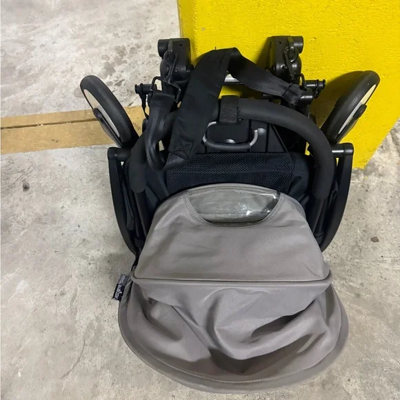 Baby Zen Yoyo Stroller - Picture 2 of 6